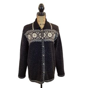 Women's Black 100% Wool Cardigan Sweater with Classic White Nordic Design